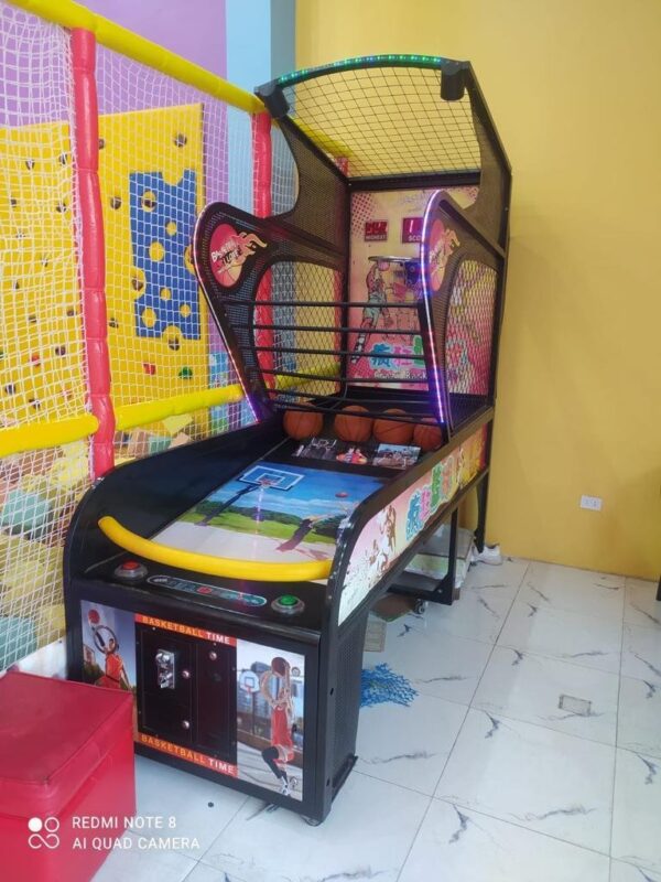 Basketball machine